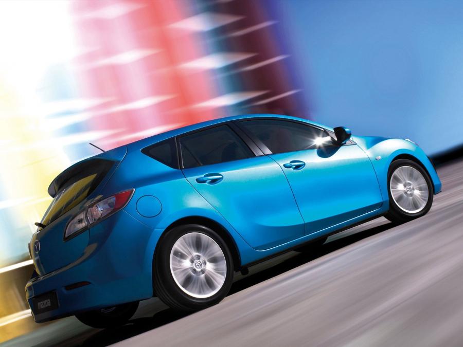  Mazda3 5-Door 2009 года  (фото 32 из 48)